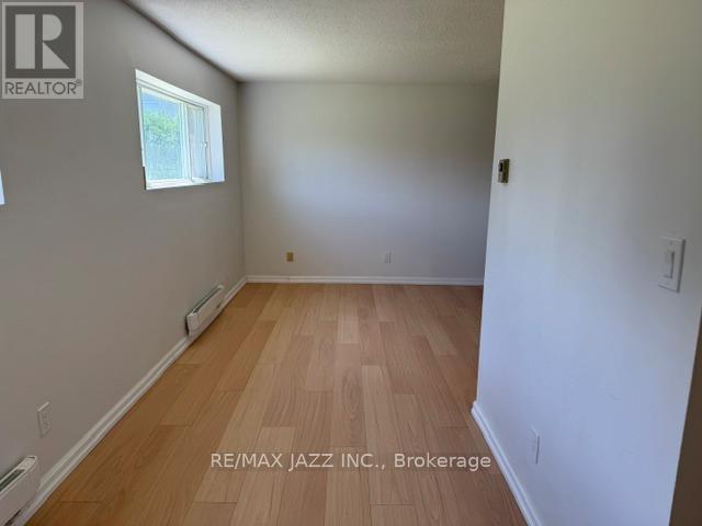 101 - 455 Trick Avenue, Oshawa, Ontario  L1G 7T7 - Photo 4 - E13148558