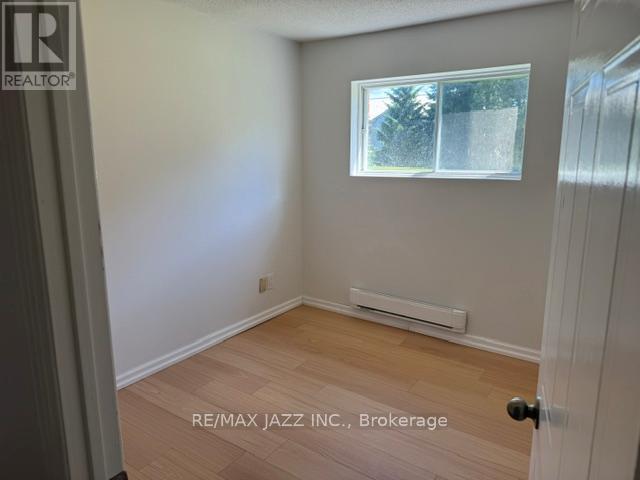 101 - 455 Trick Avenue, Oshawa, Ontario  L1G 7T7 - Photo 8 - E13148558