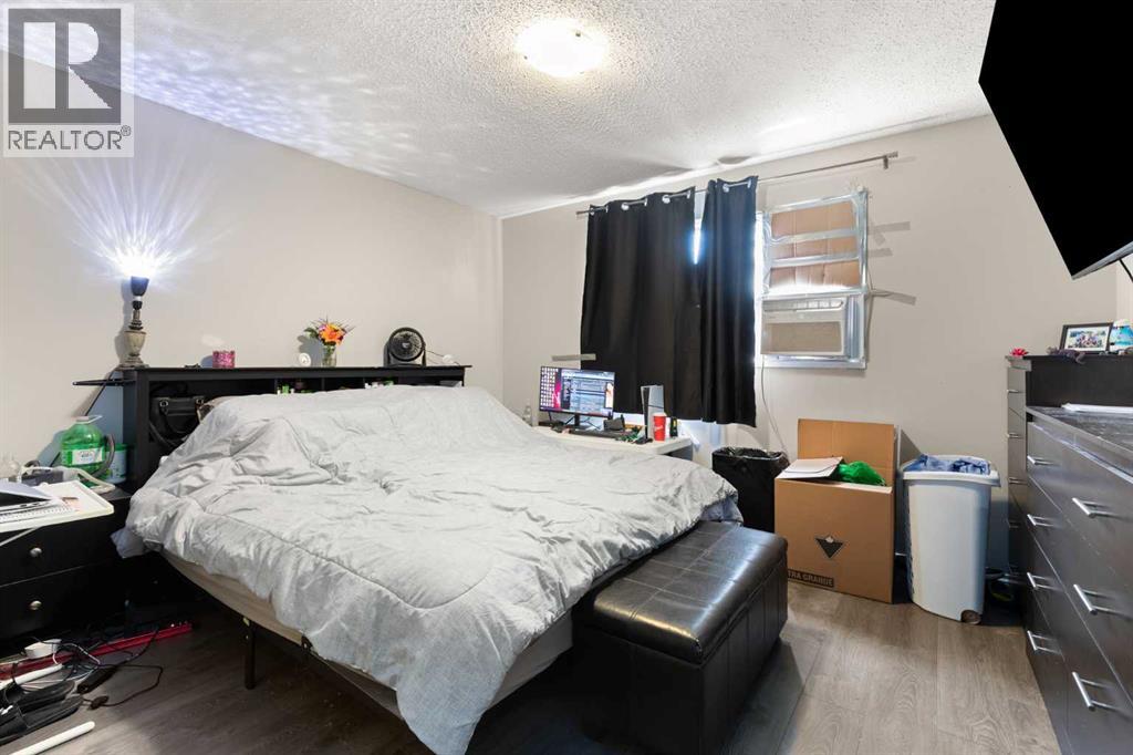 211 Ross Glen Drive Se, Medicine Hat, Alberta  T1B 1N7 - Photo 11 - A2323167