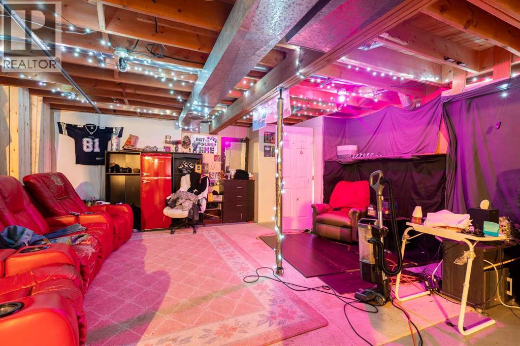 211 Ross Glen Drive Se, Medicine Hat, Alberta  T1B 1N7 - Photo 17 - A2323167