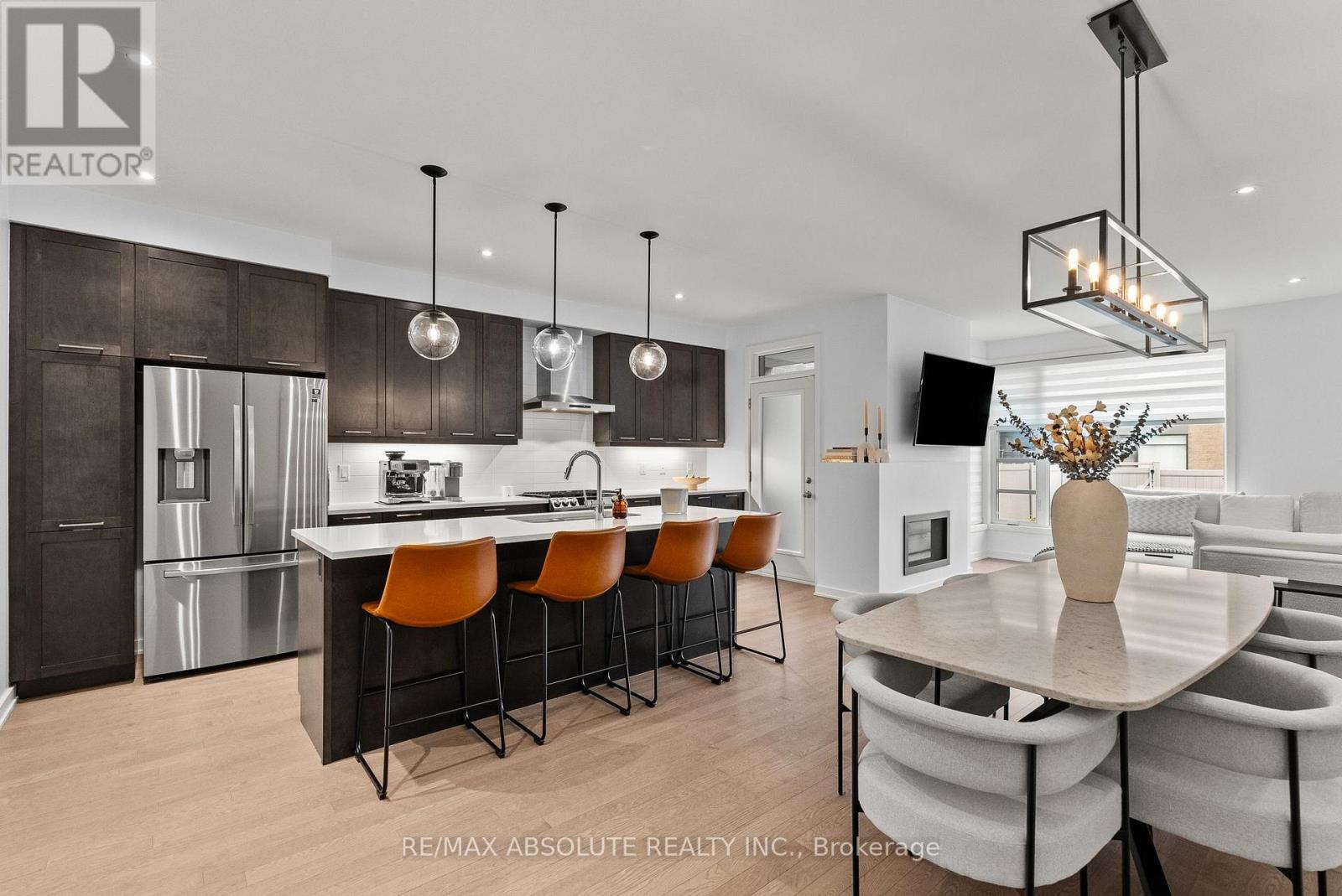 867 Chipping Circle, Ottawa, Ontario  K4M 0E7 - Photo 3 - X13474530