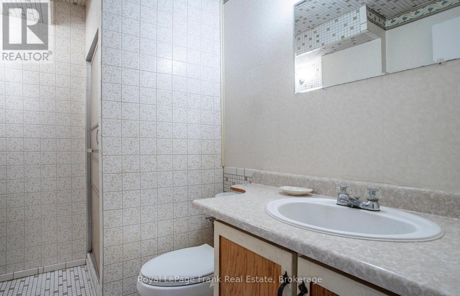 259 Nipigon Street, Oshawa, Ontario  L1J 4N8 - Photo 27 - E13473176