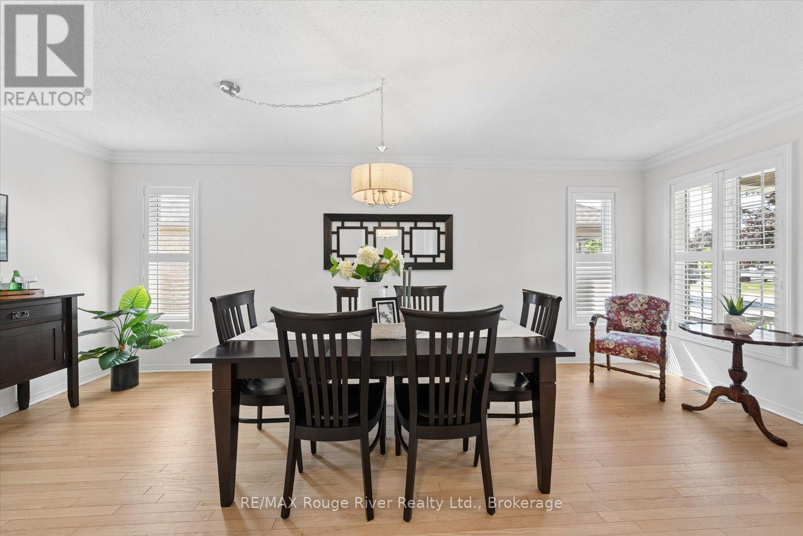 131 Guildwood Drive, Clarington, Ontario  L1C 5C7 - Photo 6 - E13473546