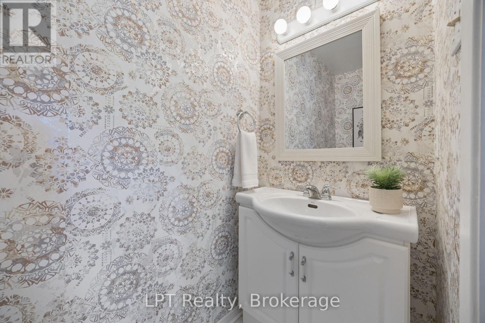 62 - 155 Glovers Road, Oshawa, Ontario L1G 7A4 - Photo 28 - E13473608