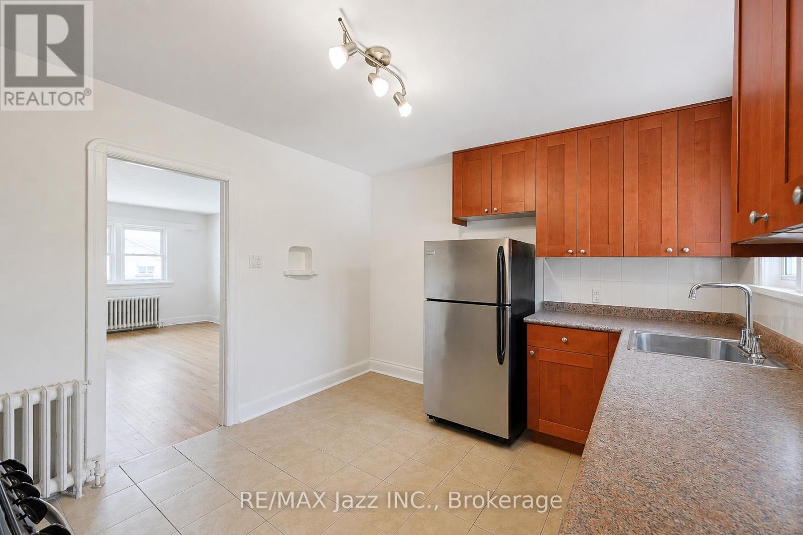 5 - 366 Mary Street N, Oshawa, Ontario  L1G 5C8 - Photo 12 - E13474070