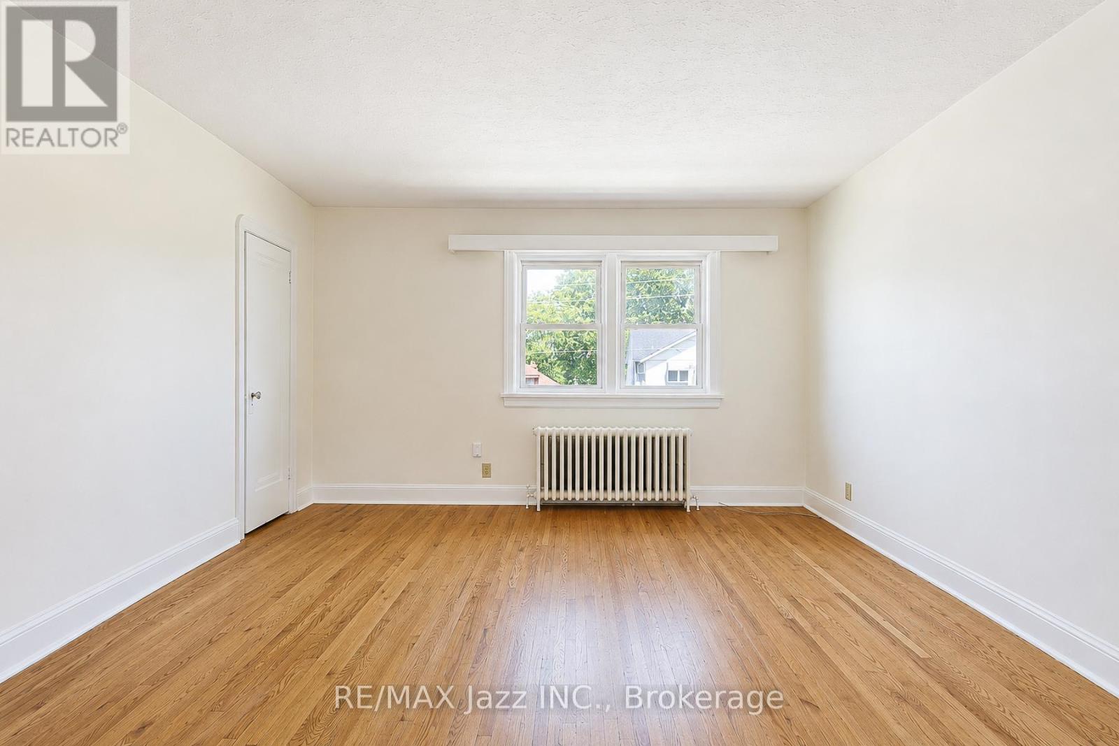 5 - 366 Mary Street N, Oshawa, Ontario  L1G 5C8 - Photo 4 - E13474070