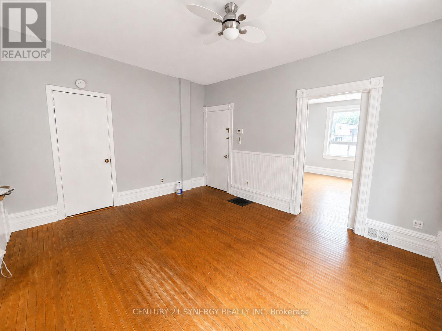 164 Chambers Street, Smiths Falls, Ontario  K7A 2Z4 - Photo 9 - X12925336