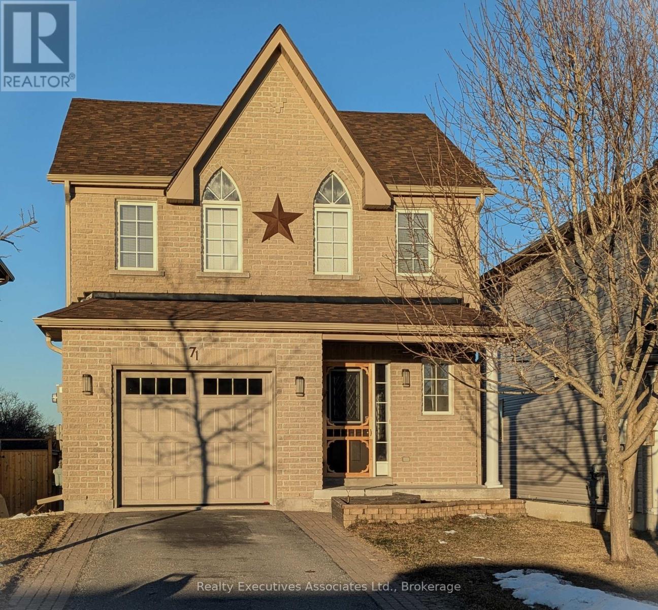 71 TRUAX STREET, Kawartha Lakes, Ontario