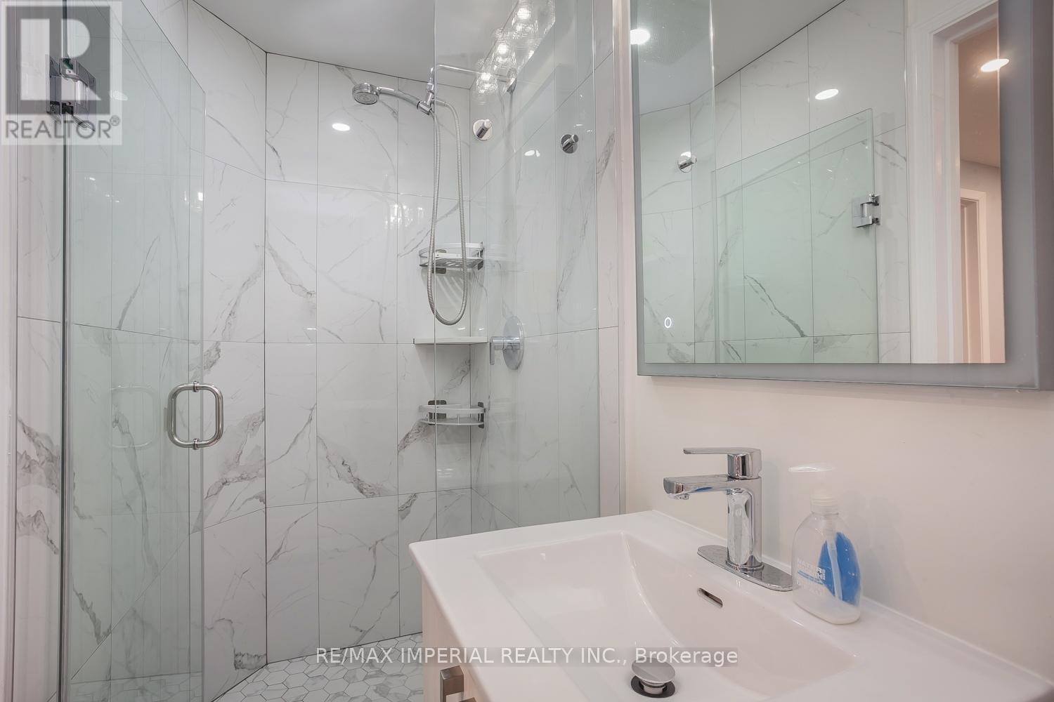 48 Carlton Road, Markham, Ontario  L3R 1Z5 - Photo 14 - N13472958