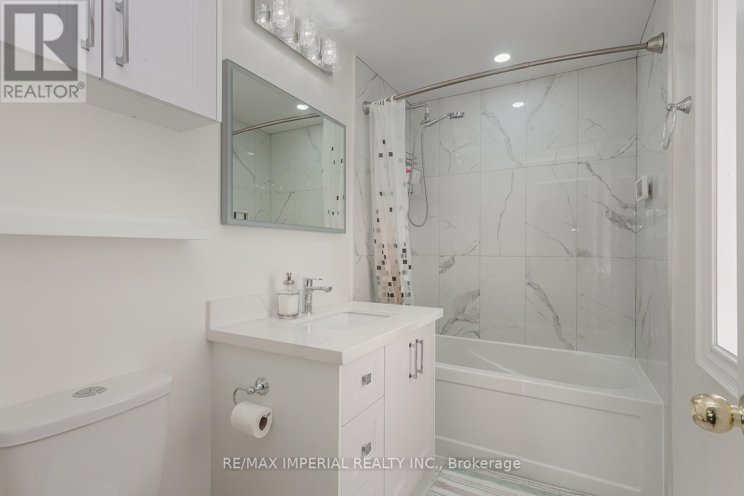 48 Carlton Road, Markham, Ontario  L3R 1Z5 - Photo 15 - N13472958