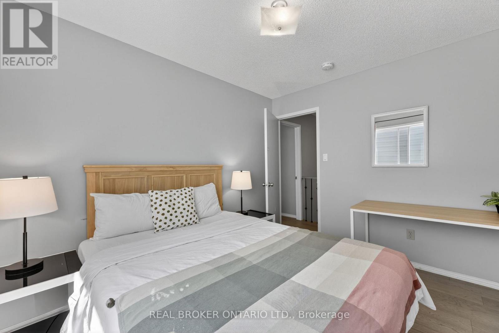 Upper - 1895 Applewood Avenue, Innisfil, Ontario  L9S 1W2 - Photo 21 - N13472962