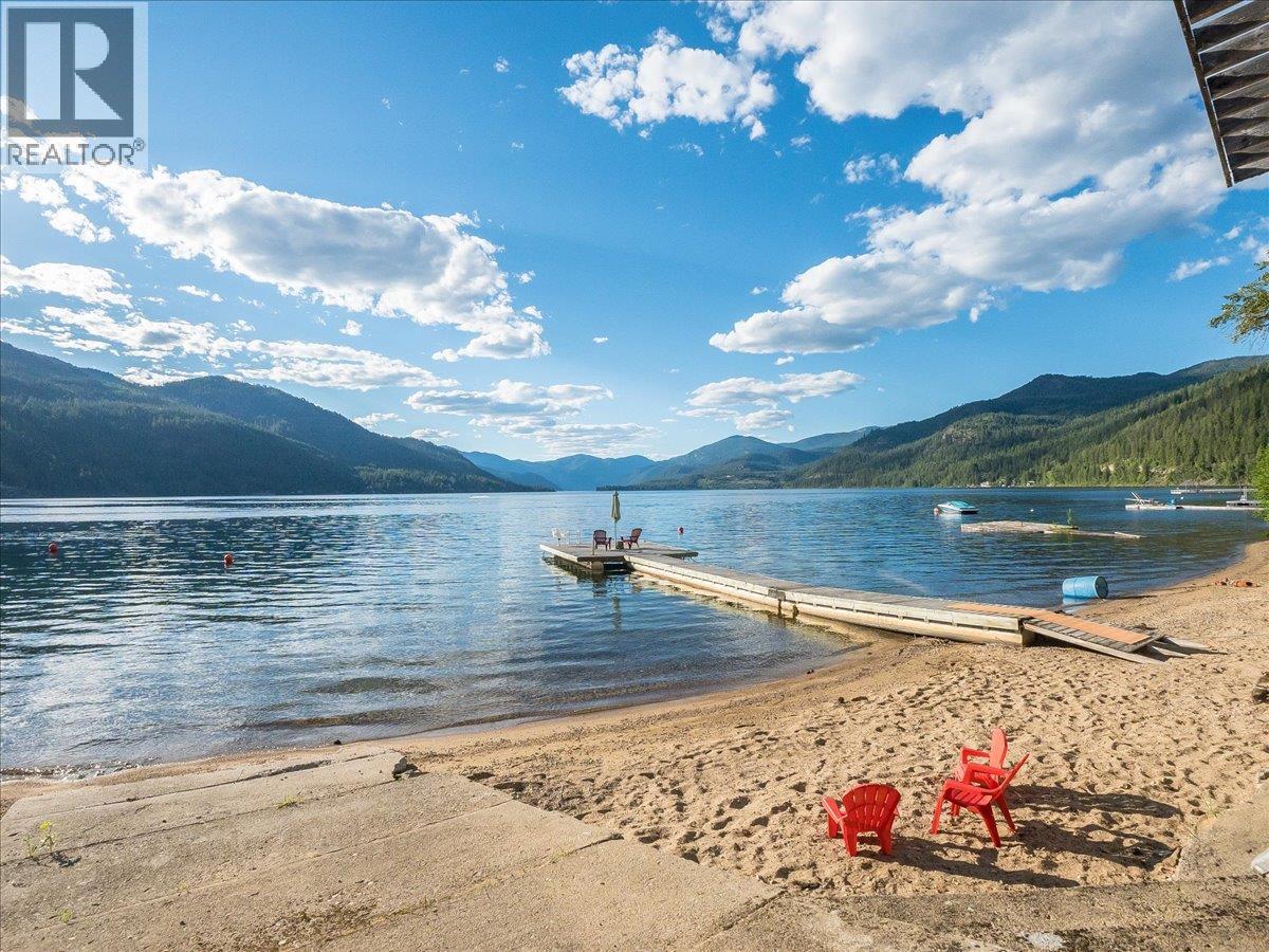 2071 Massie Road, Christina Lake, British Columbia  V0H 1E2 - Photo 74 - 10392296
