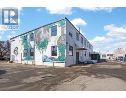 2A - 144 CHATHAM STREET, Hamilton, Ontario