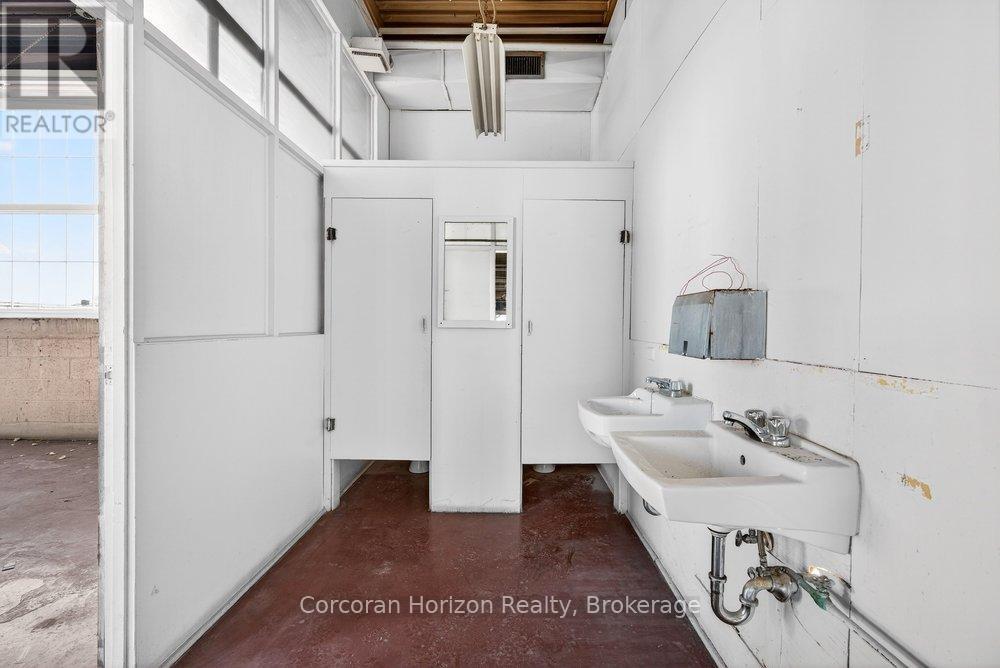 2a - 144 Chatham Street, Hamilton, Ontario  L8P 2B6 - Photo 22 - X13474054