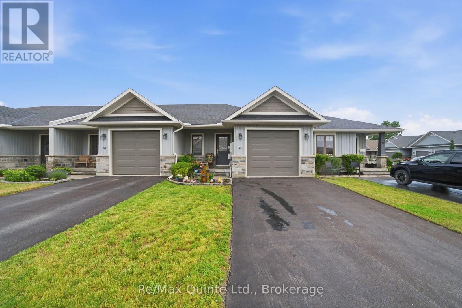 40 Cobblestone Street, Belleville, Ontario  K8P 0B8 - Photo 1 - X13473344