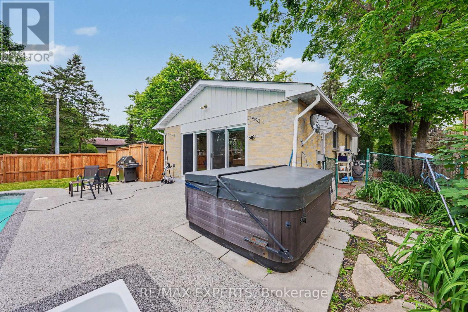32 Oak Court, Aurora, Ontario  L4G 3J6 - Photo 38 - N13473100