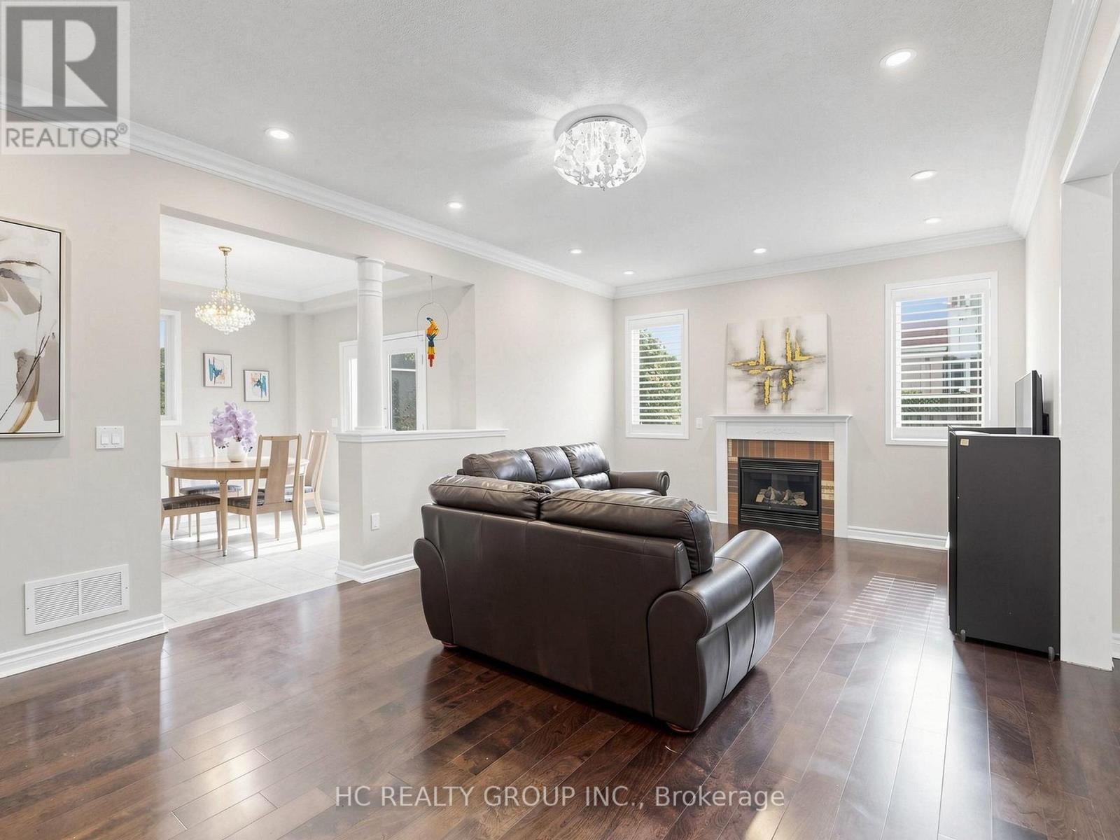 232 Stonebridge Drive, Markham (Berczy), Ontario  L6C 2C8 - Photo 8 - N13473094