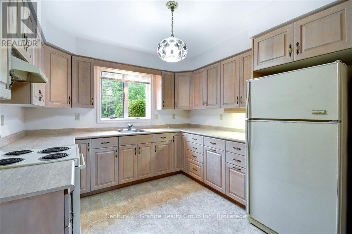 1351 Ojibway Road, Highlands East, Ontario  K0L 2A0 - Photo 4 - X13473454