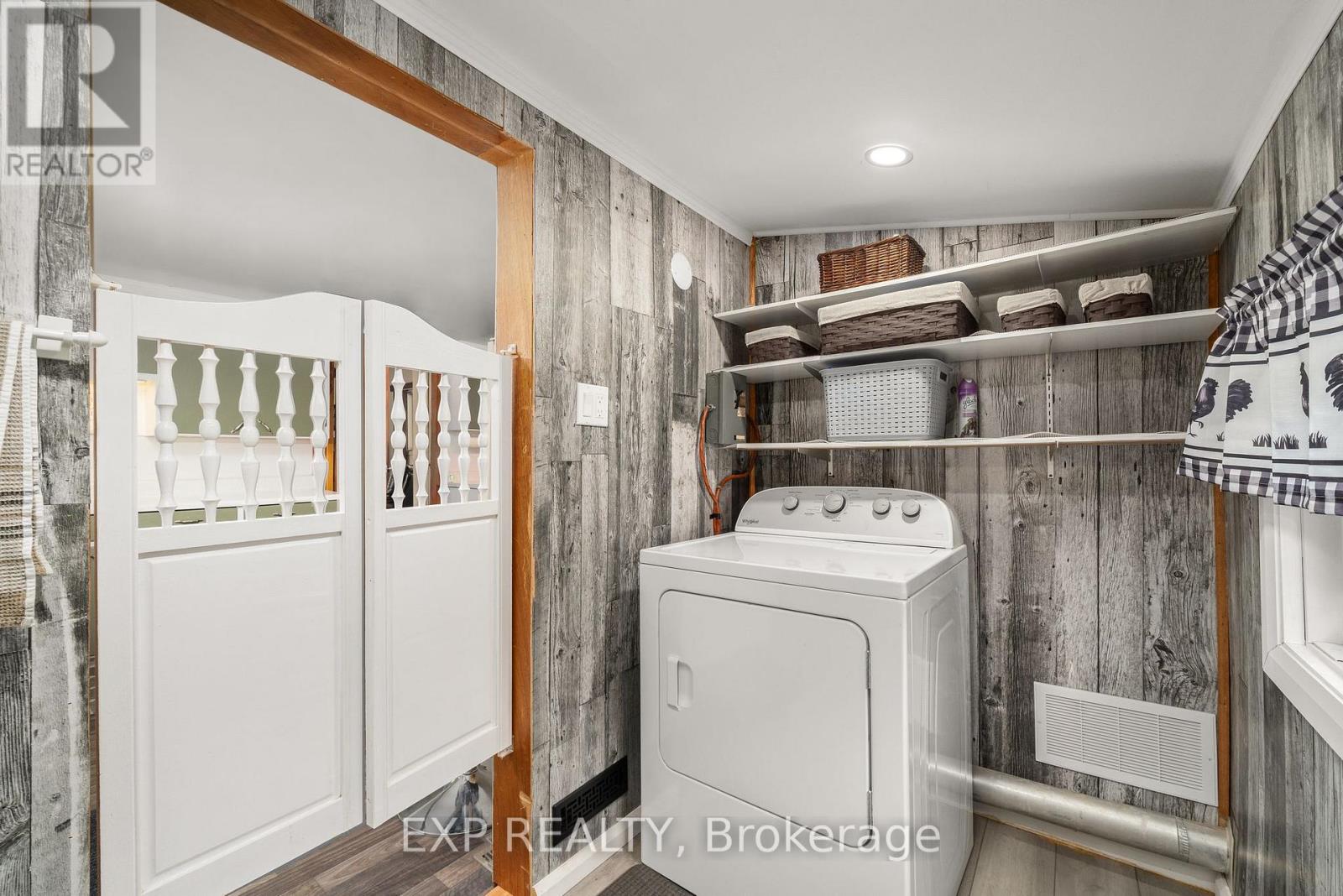 21331 Loyalist Parkway, Prince Edward County, Ontario  K0K 1L0 - Photo 34 - X13473680