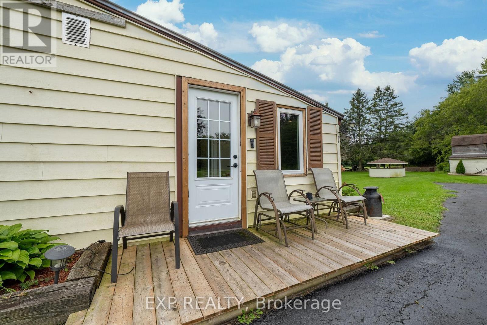 21331 Loyalist Parkway, Prince Edward County, Ontario  K0K 1L0 - Photo 35 - X13473680