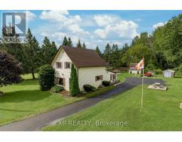 21331 LOYALIST PARKWAY, Prince Edward County, Ontario