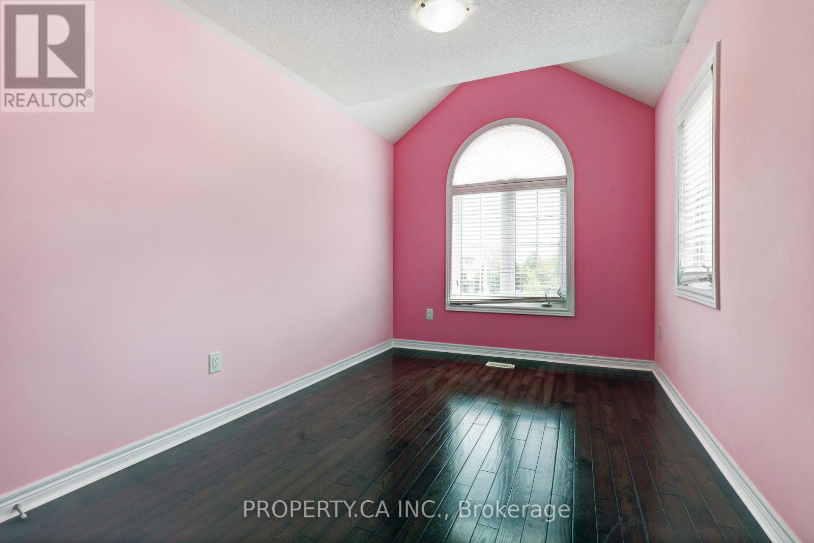 41 Spruce Pine Crescent, Vaughan, Ontario L6A 4T3 - Photo 16 - N13473488