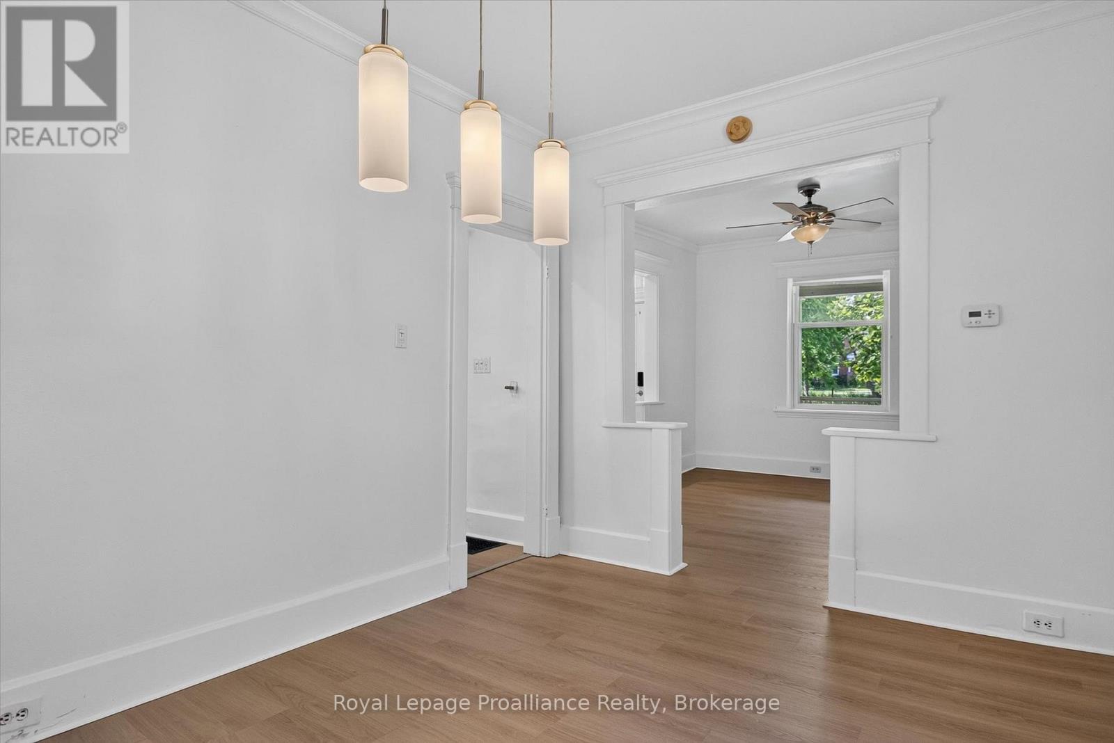 367 Edinburgh Street, Peterborough, Ontario  K9H 3G1 - Photo 5 - X13474184