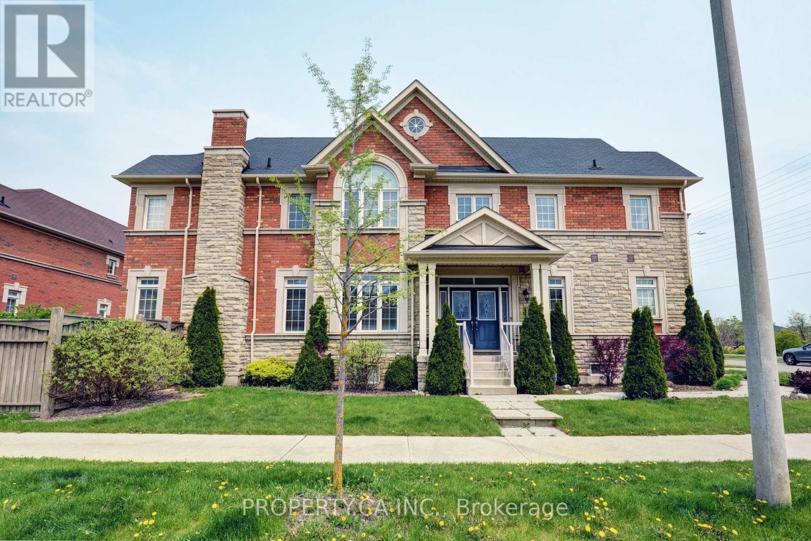 41 SPRUCE PINE CRESCENT, Vaughan, Ontario
