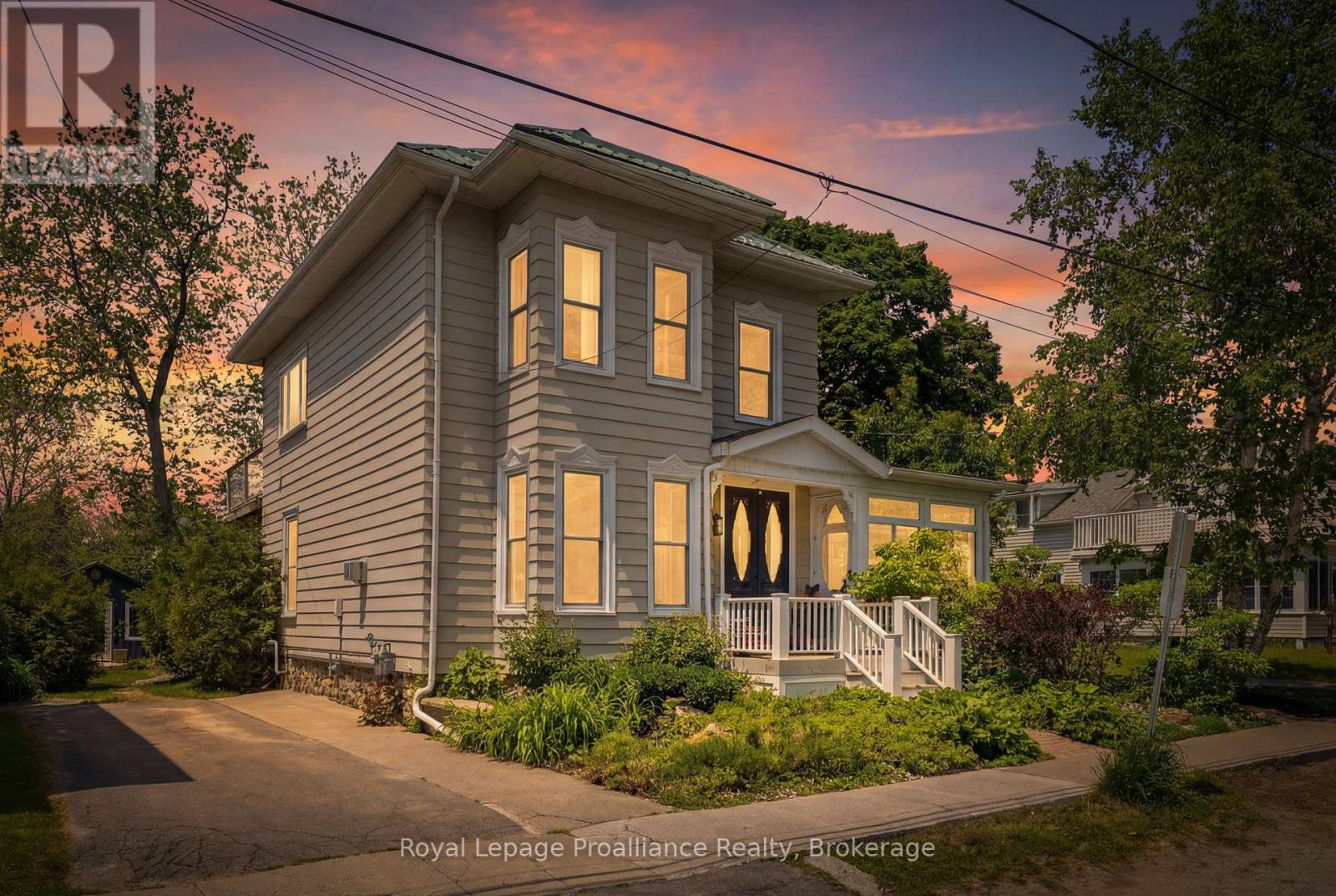 22 West Street, Prince Edward County, Ontario  K0K 3L0 - Photo 3 - X13474462