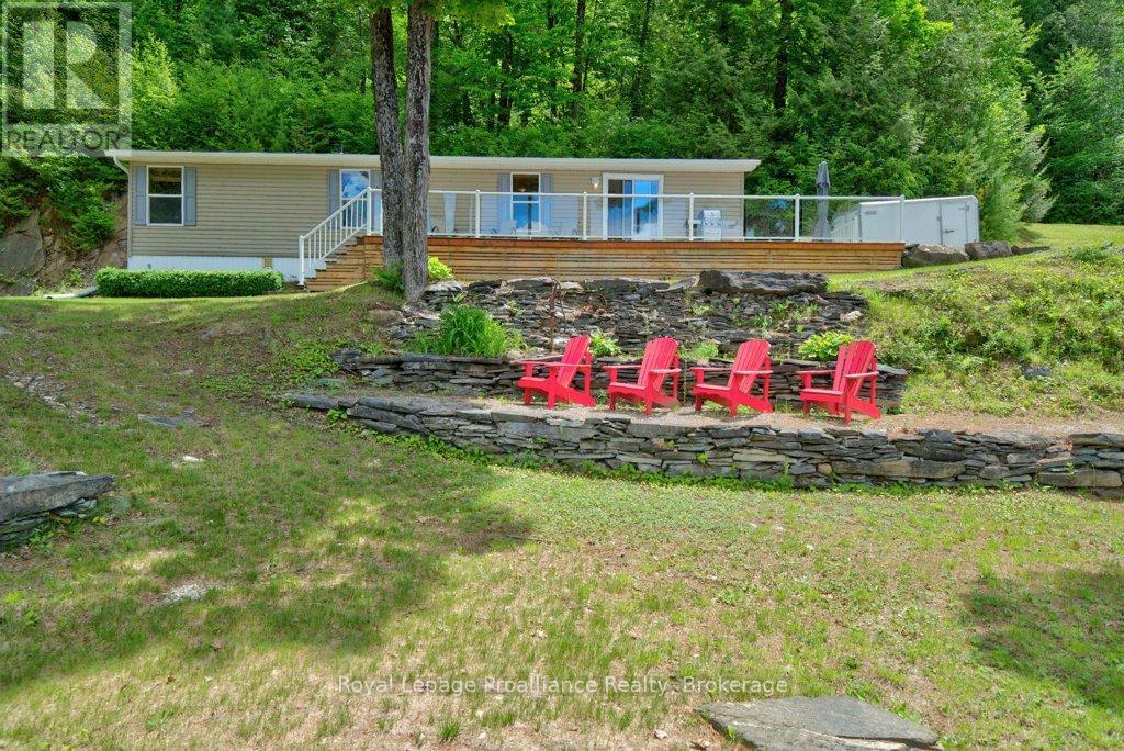 1047a Little Miss Lane, Frontenac, Ontario  K0H 1K0 - Photo 2 - X13474602