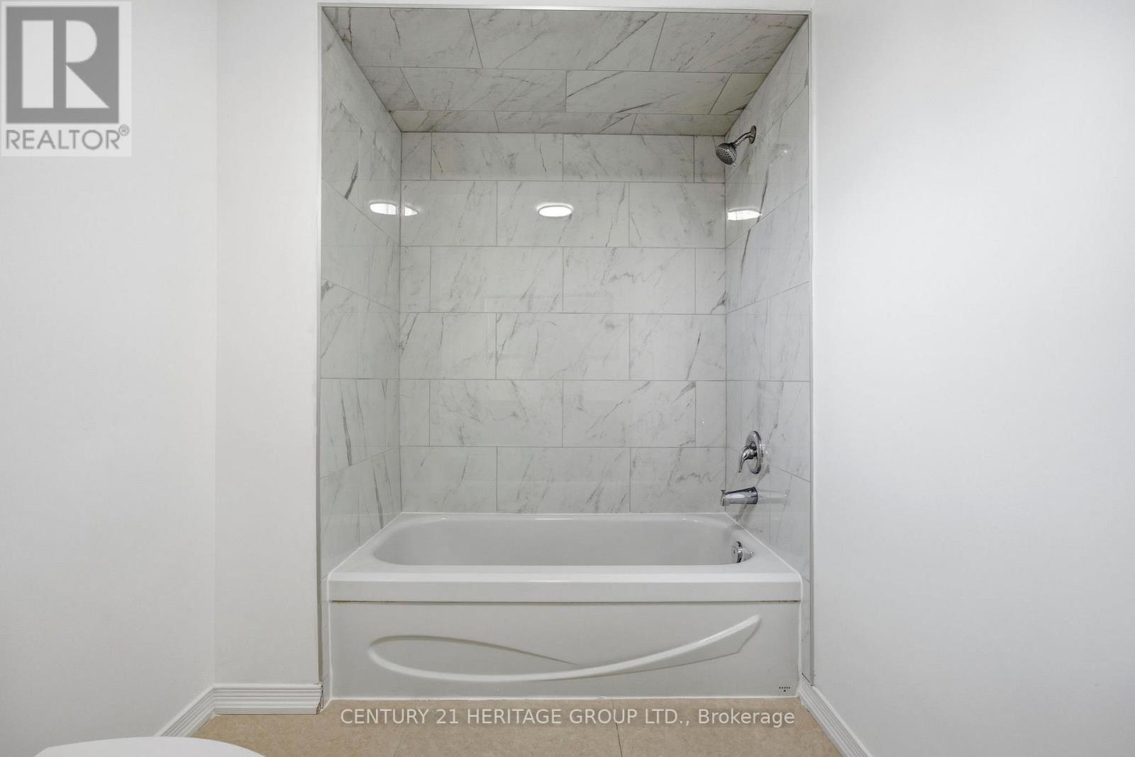 262 Barrhill Road, Vaughan, Ontario  L6A 1J6 - Photo 32 - N13473506