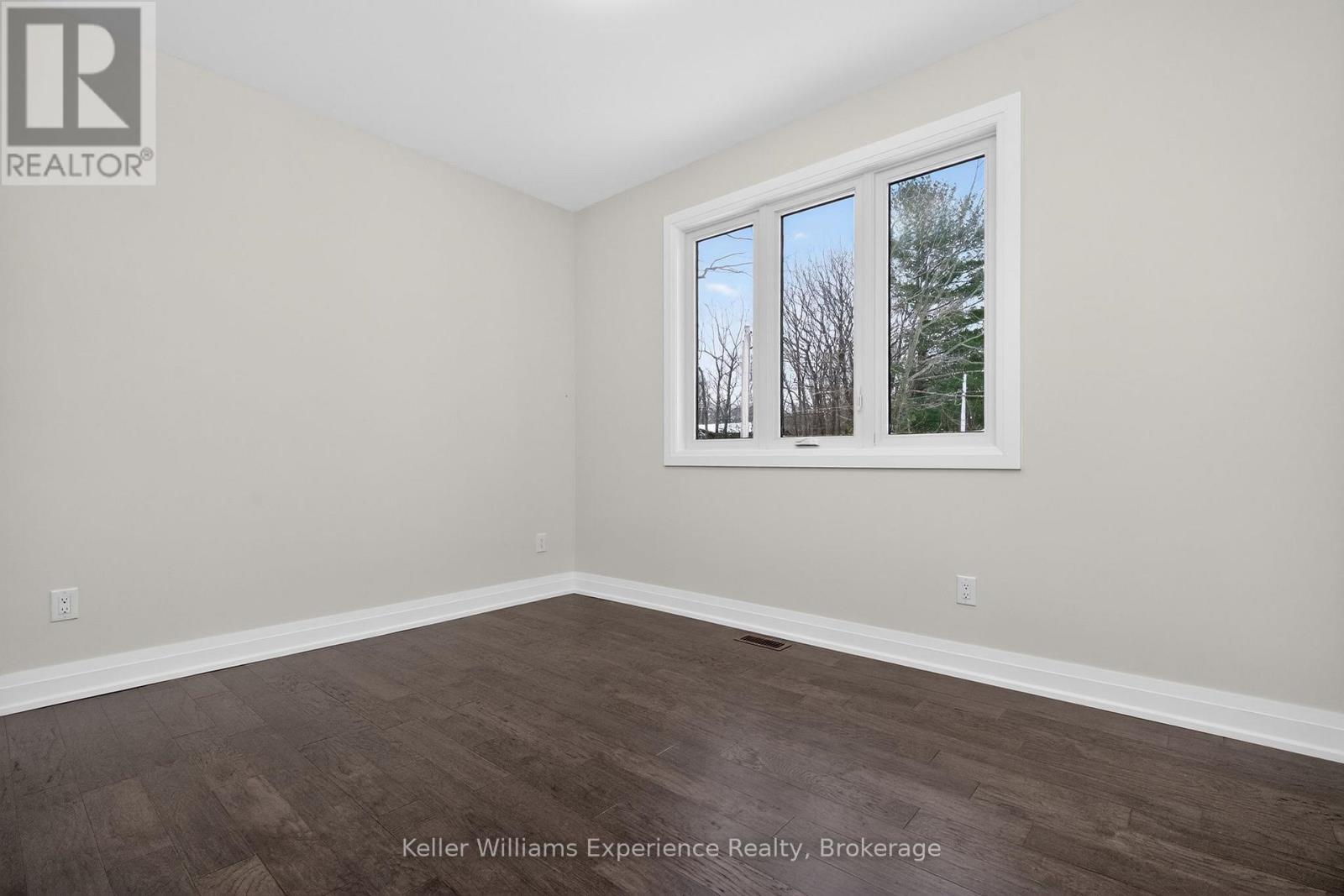 62 Rue Vanier, Tiny, Ontario  L9M 0J2 - Photo 17 - S13473558