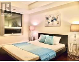910 - 1 UPTOWN DRIVE, Markham, Ontario