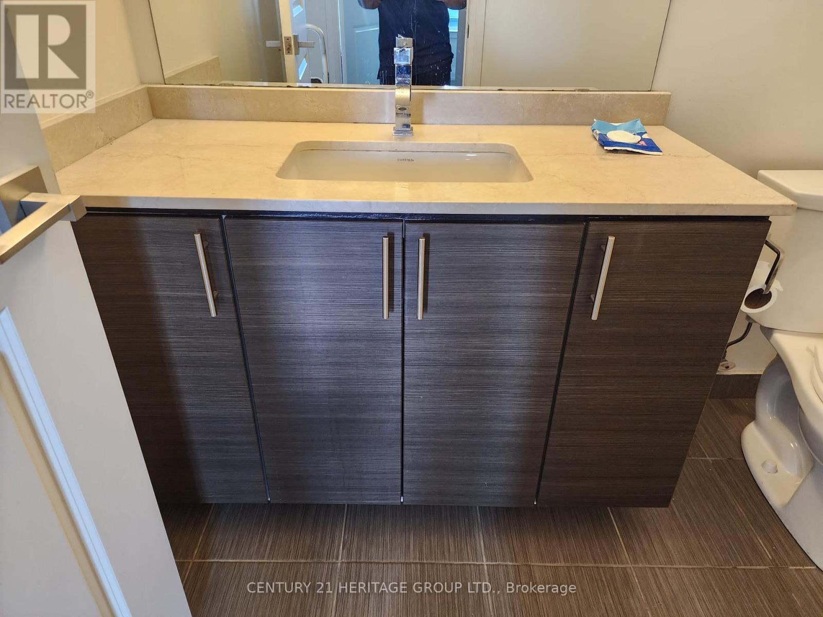 2030 - 7161 Yonge Street, Markham, Ontario L3T 0C8 - Photo 16 - N13473820