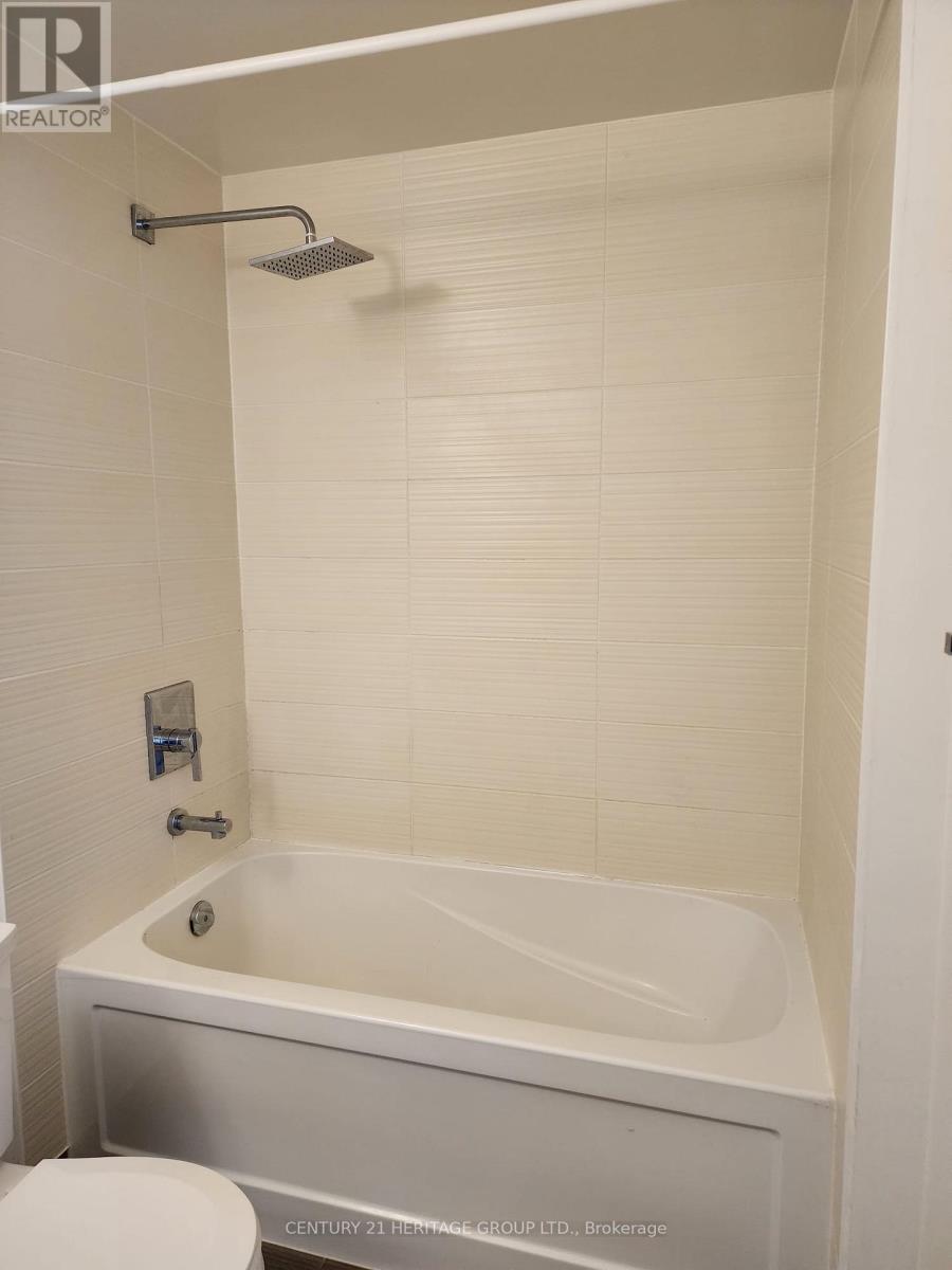 2030 - 7161 Yonge Street, Markham, Ontario L3T 0C8 - Photo 17 - N13473820