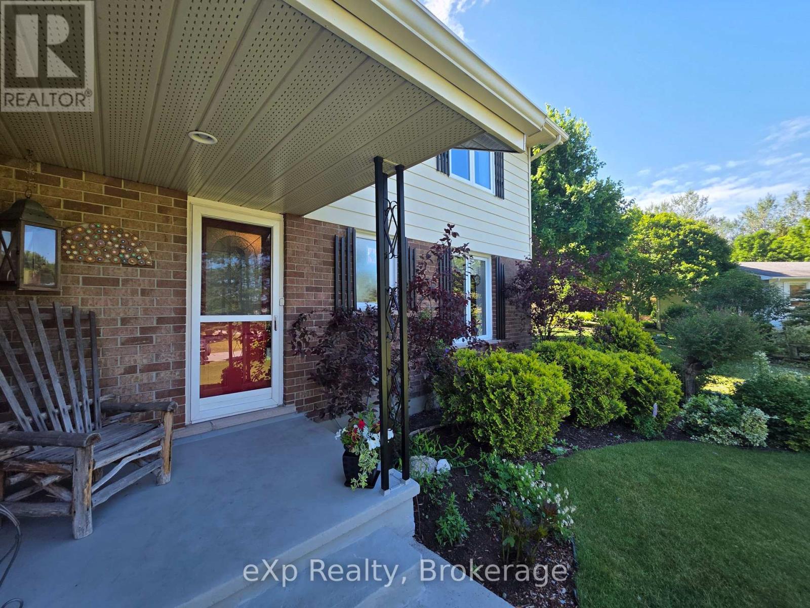 990 Heritage Drive, Kincardine, Ontario  N2Z 0C2 - Photo 3 - X13019978