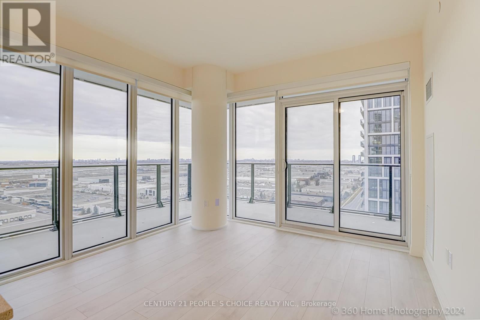 2102 - 9000 Jane Street, Vaughan, Ontario L4K 0M6 - Photo 15 - N13473866