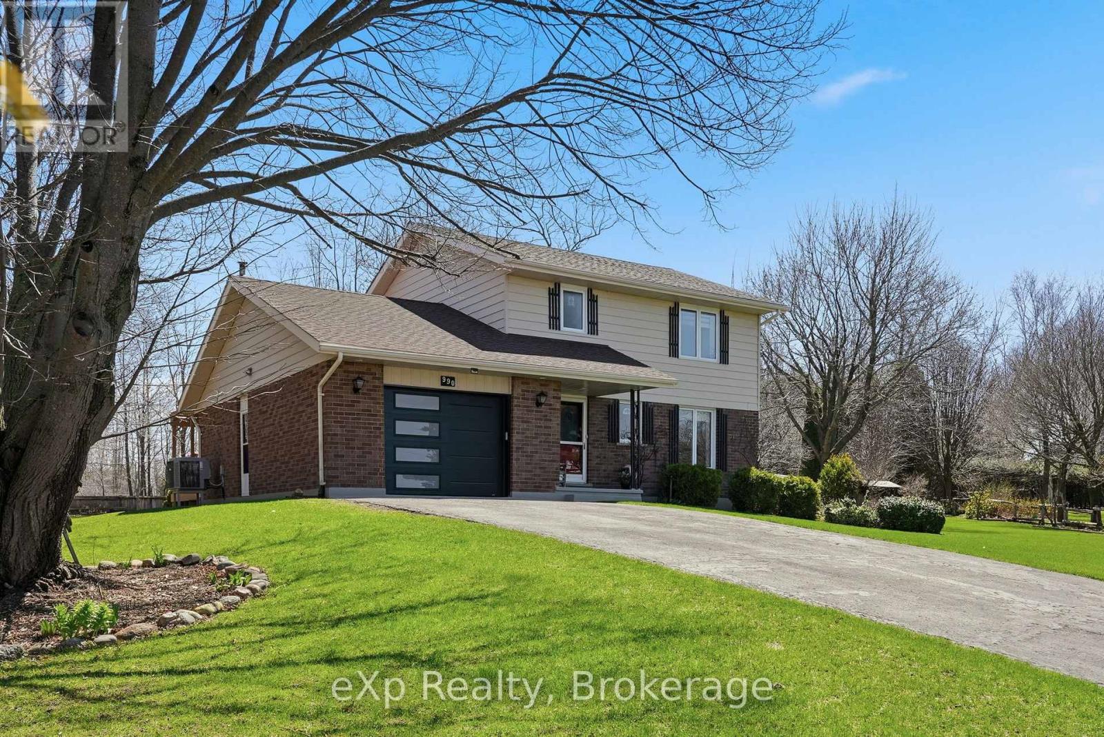 990 HERITAGE DRIVE, Kincardine, Ontario