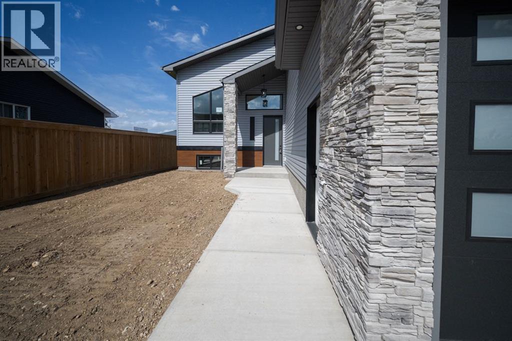176 Beaveridge Close, Fort Mcmurray, Alberta  T9H 2V3 - Photo 49 - A2284034