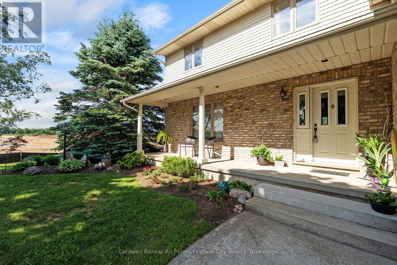 396 Eldon Street, Goderich, Ontario  N7A 4K8 - Photo 2 - X13465994