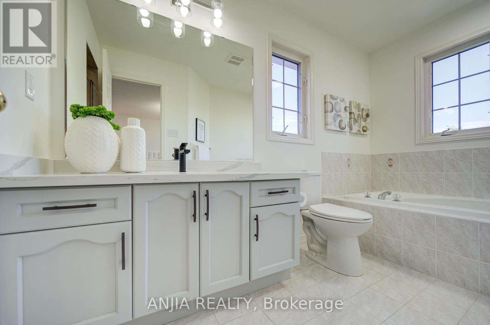 281 Mingay Avenue, Markham, Ontario L6E 1T5 - Photo 33 - N13474036