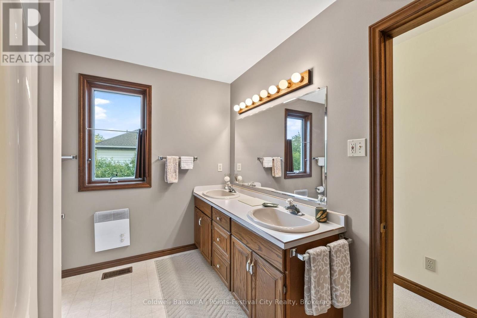 396 Eldon Street, Goderich, Ontario  N7A 4K8 - Photo 20 - X13465994