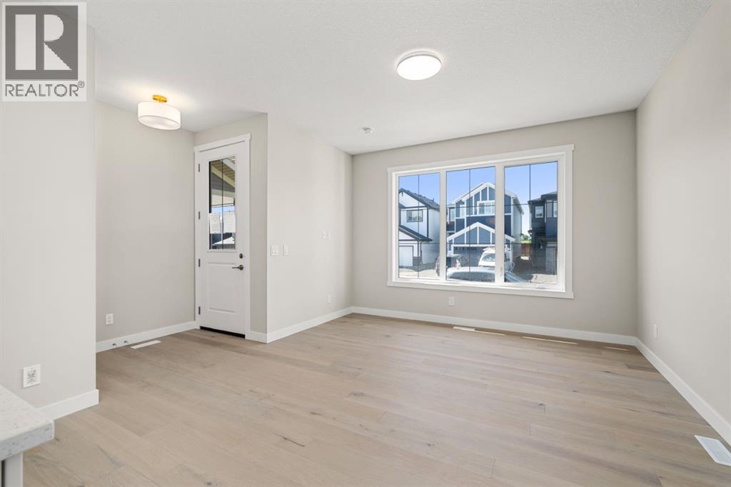 118 Sora Gardens Se, Calgary, Alberta  T3S 0V3 - Photo 2 - A2319281