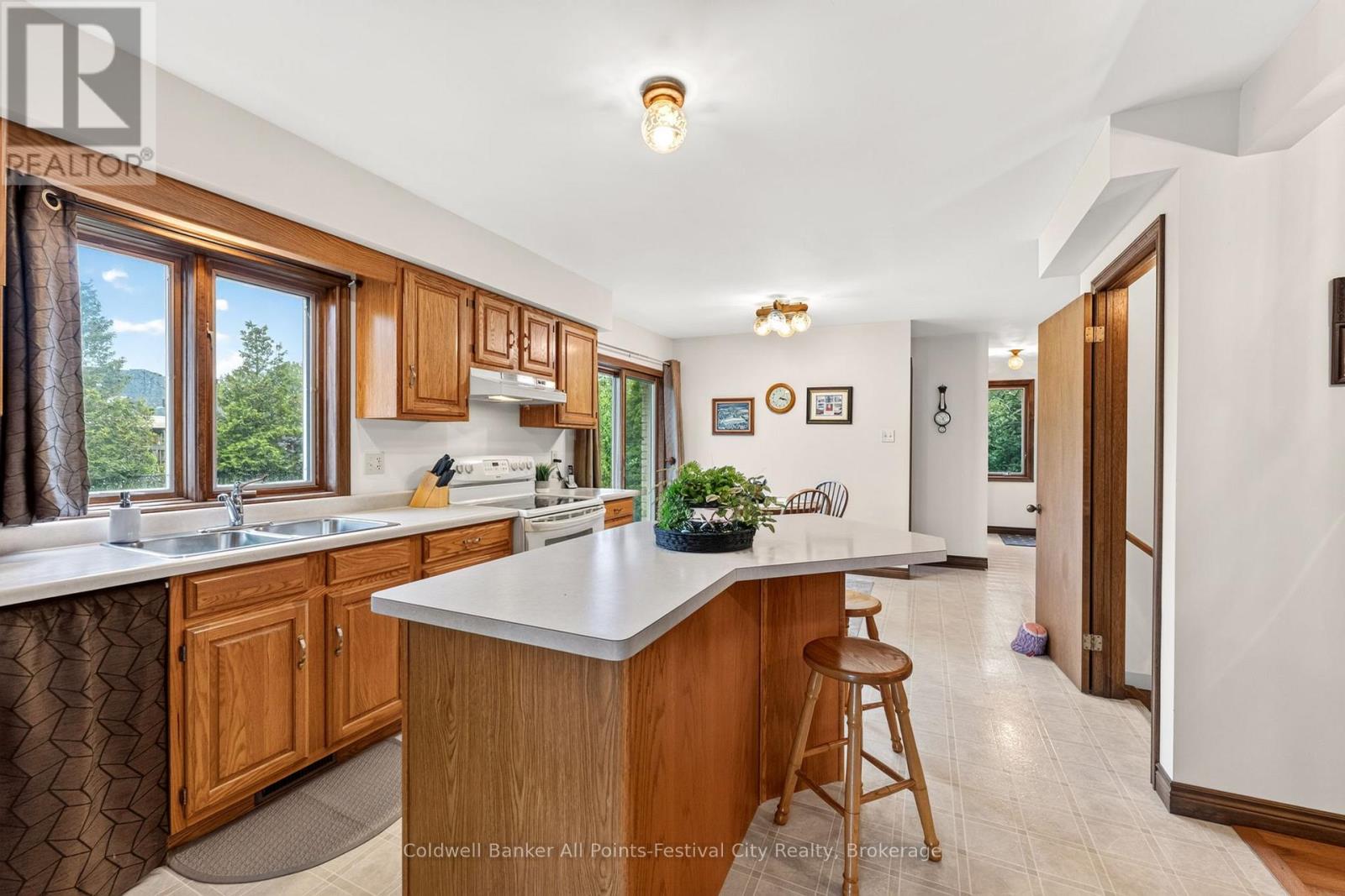 396 Eldon Street, Goderich, Ontario  N7A 4K8 - Photo 11 - X13465994