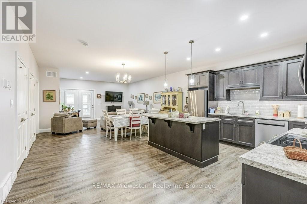 273 Queen Street, North Perth, Ontario N0G 1B0 - Photo 13 - X13472618