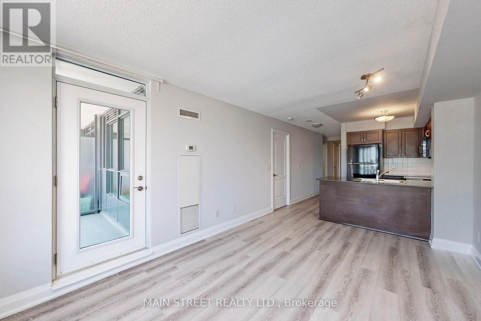 903 - 30 North Park Road, Vaughan, Ontario  L4J 0G6 - Photo 13 - N13474124
