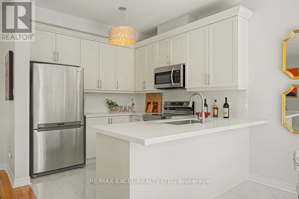 33 Brown Lane, Whitchurch-Stouffville, Ontario  L4A 0V1 - Photo 17 - N13474254