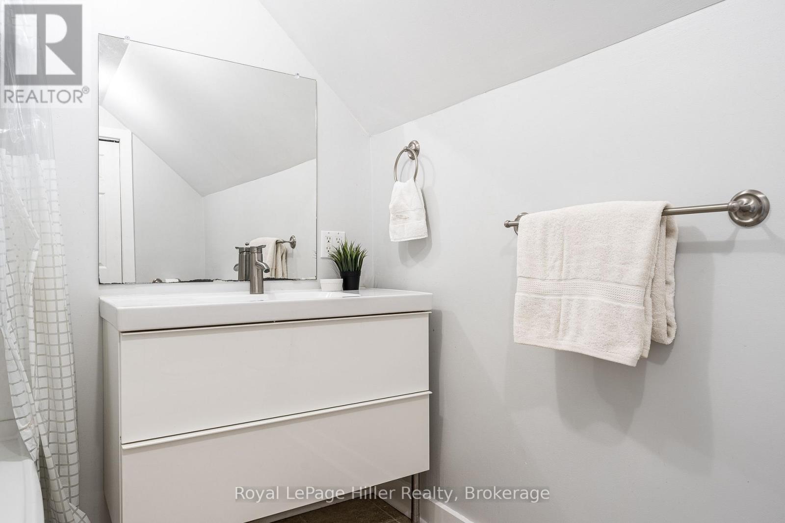 217 Norman Street, Stratford, Ontario  N5A 5S3 - Photo 24 - X13472992