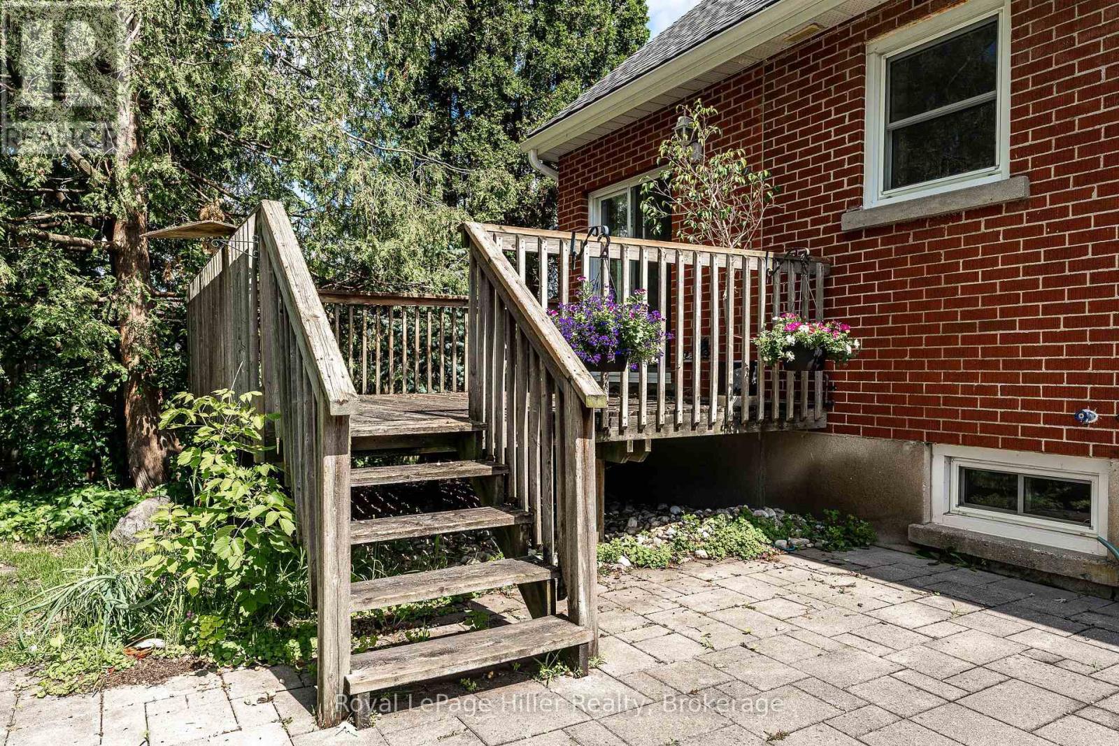 217 Norman Street, Stratford, Ontario  N5A 5S3 - Photo 39 - X13472992