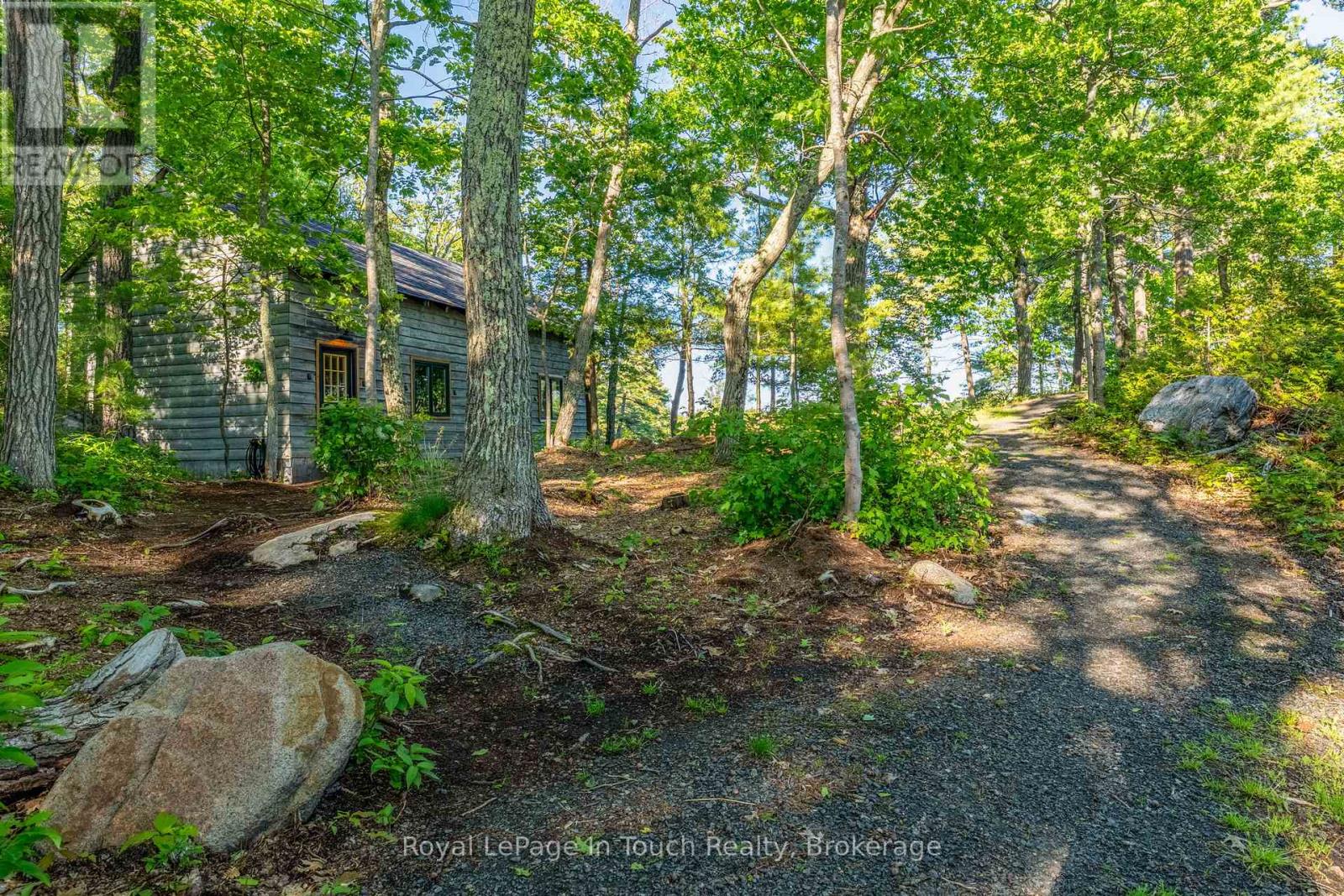 1 Gb466 - Tower Island, The Archipelago, Ontario  P2A 0B7 - Photo 39 - X13473036